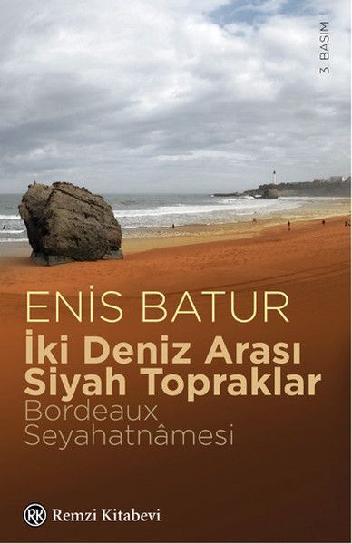 İki Deniz Arası Siyah Topraklar %29 indirimli Enis Batur
