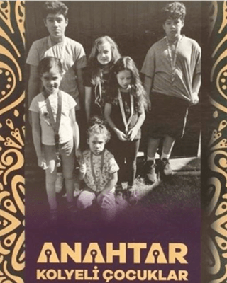 Anahtar Kolyeli Çocuklar