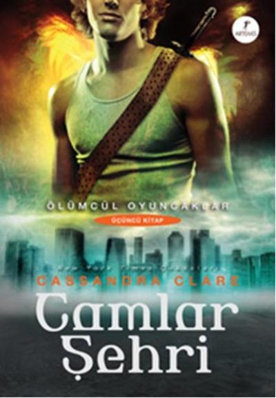 Camlar Şehri - Ölümcül Oyuncaklar Serisi 3. Kitap %28 indirimli Cassan