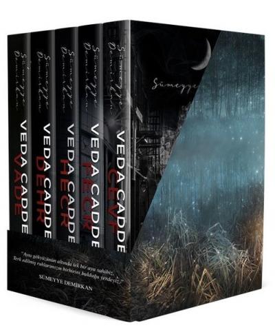 Veda Caddesi Serisi (5 Kitap Takım - Poster) (Ciltli) Sümeyye Demirkan